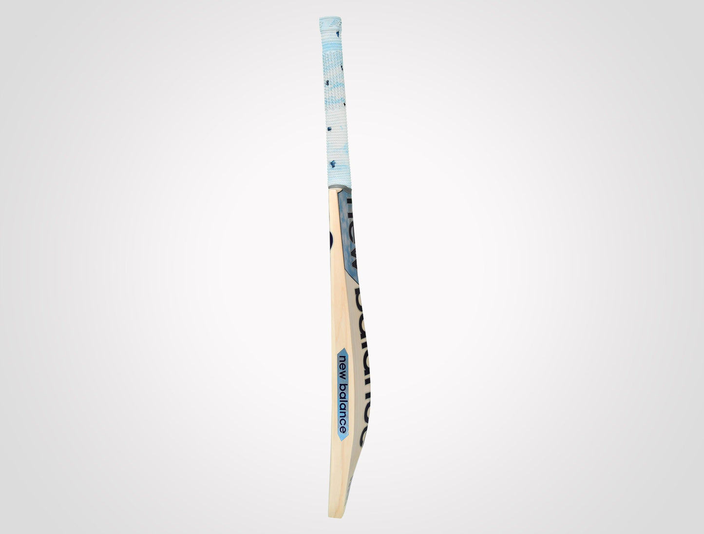 NEW BALANCE DC 740 Cricket Bat