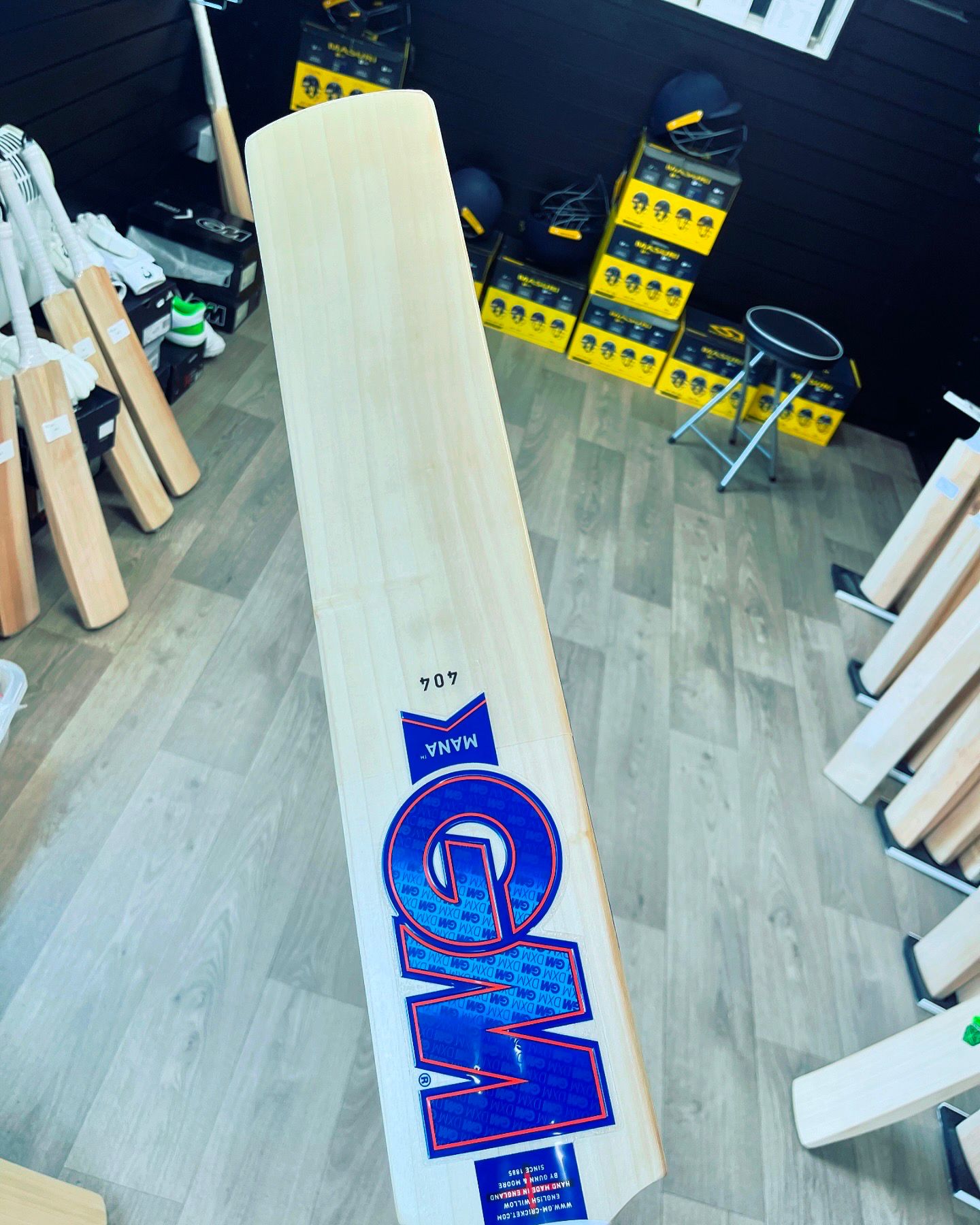 GM & NEW BALANCE CLEARANCE SHOP BATS