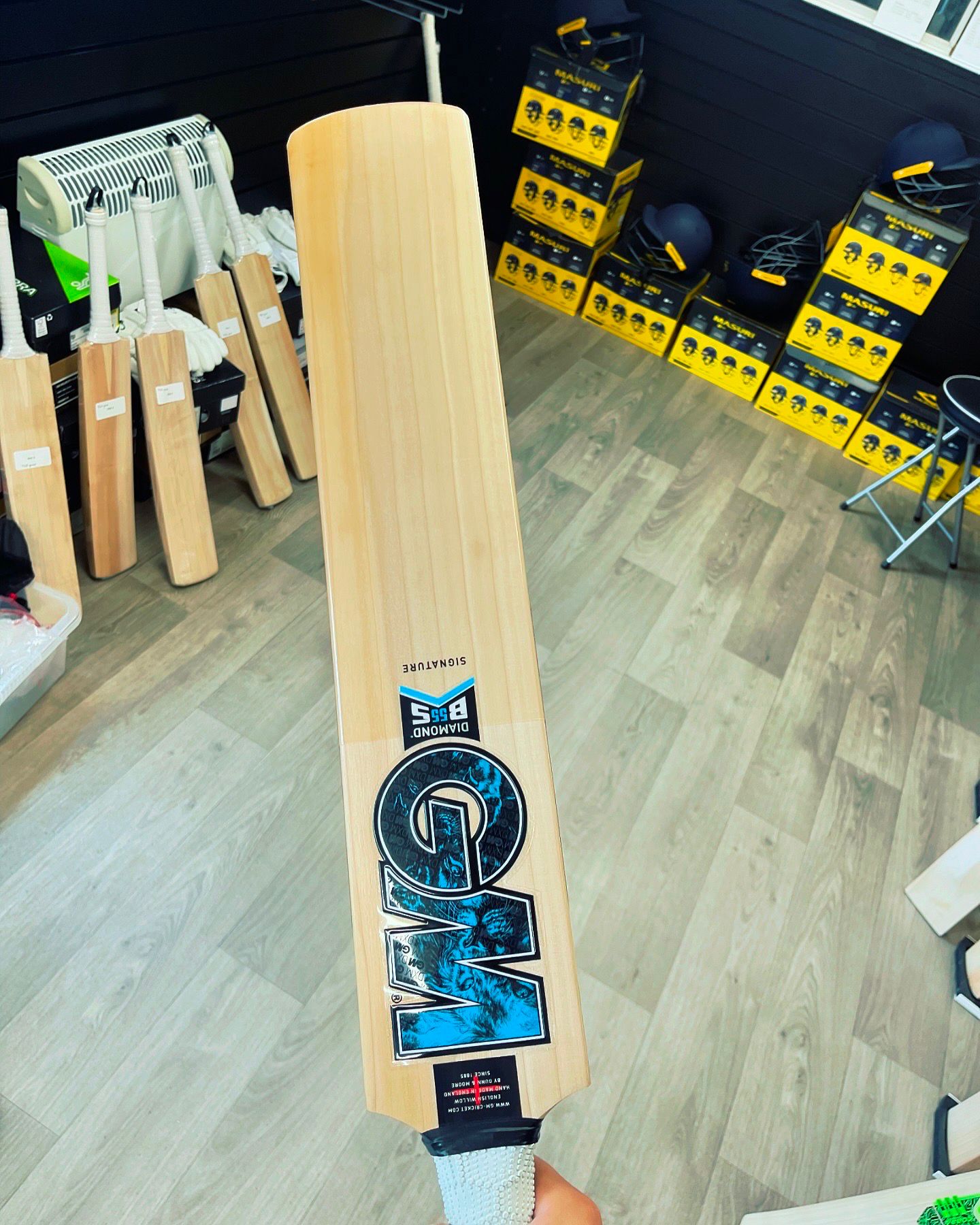 GM & NEW BALANCE CLEARANCE SHOP BATS