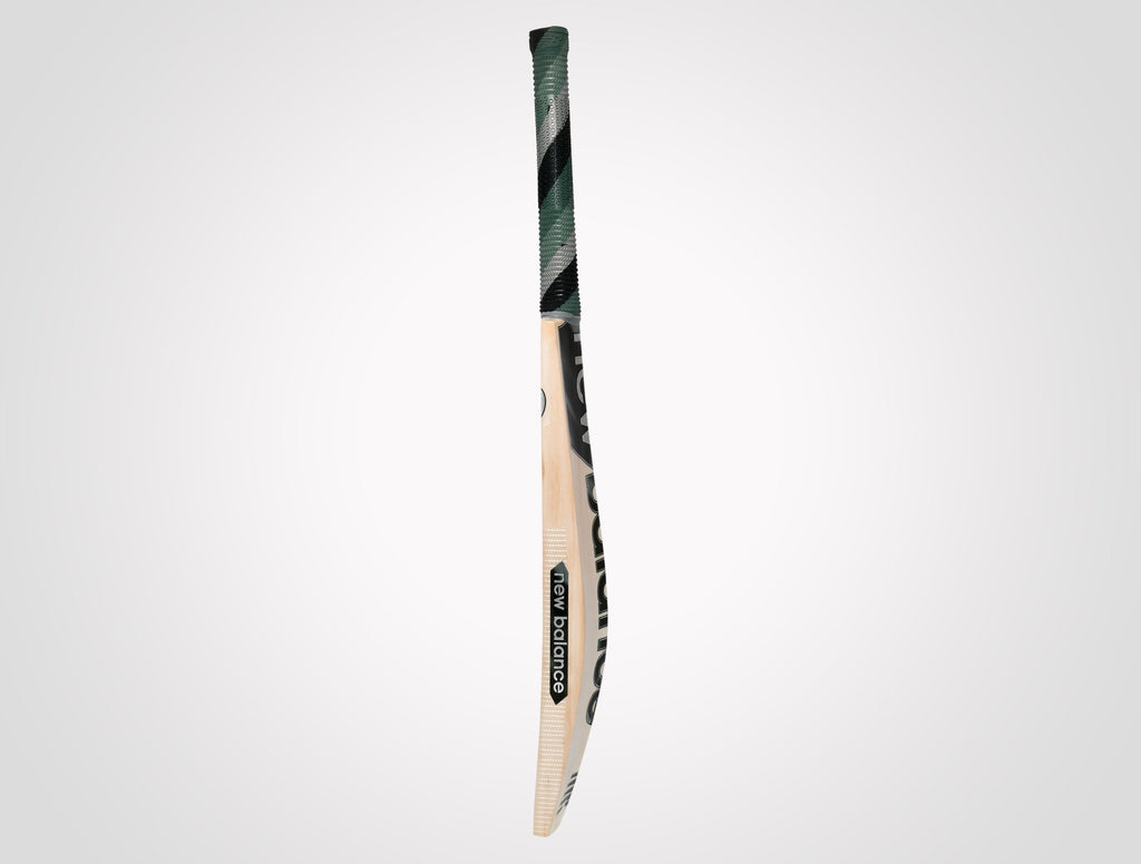 NEW BALANCE BURN 570 Cricket Bat
