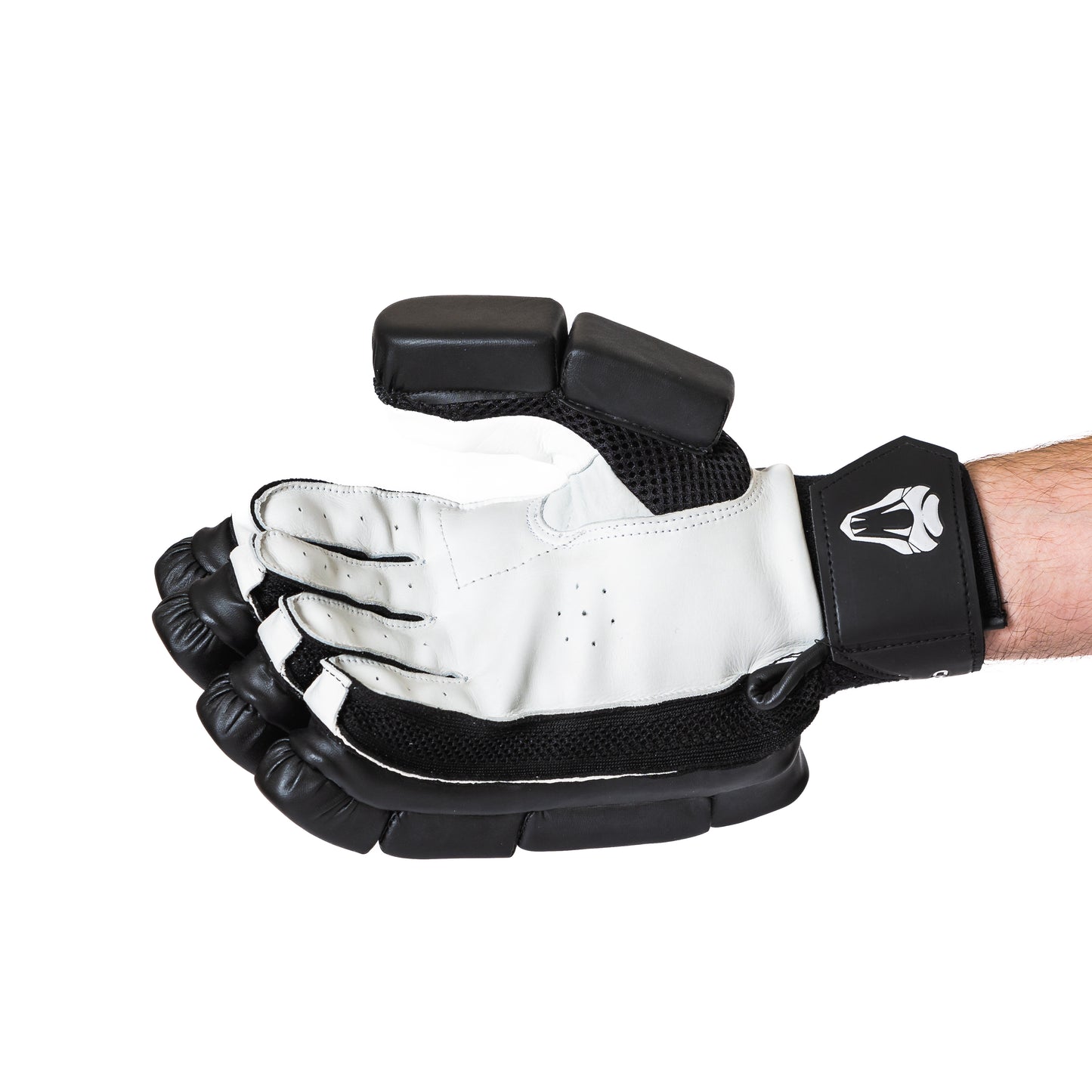 2025 CUSTOM BAT, PRO PADS BLACK  & PRO GLOVES BLACK
