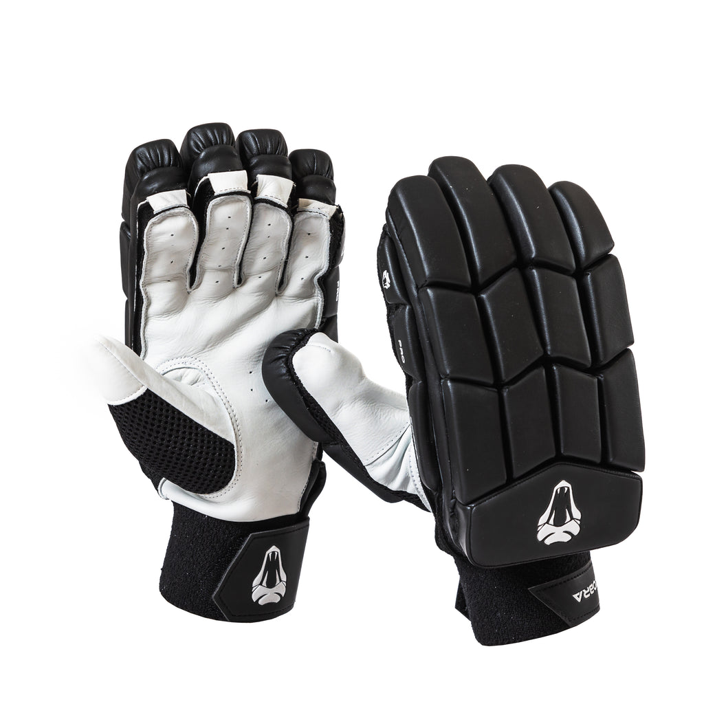 2025 PRO EDITION BLACK PADS & BLACK GLOVES BUNDLE - Cobra Cricket 