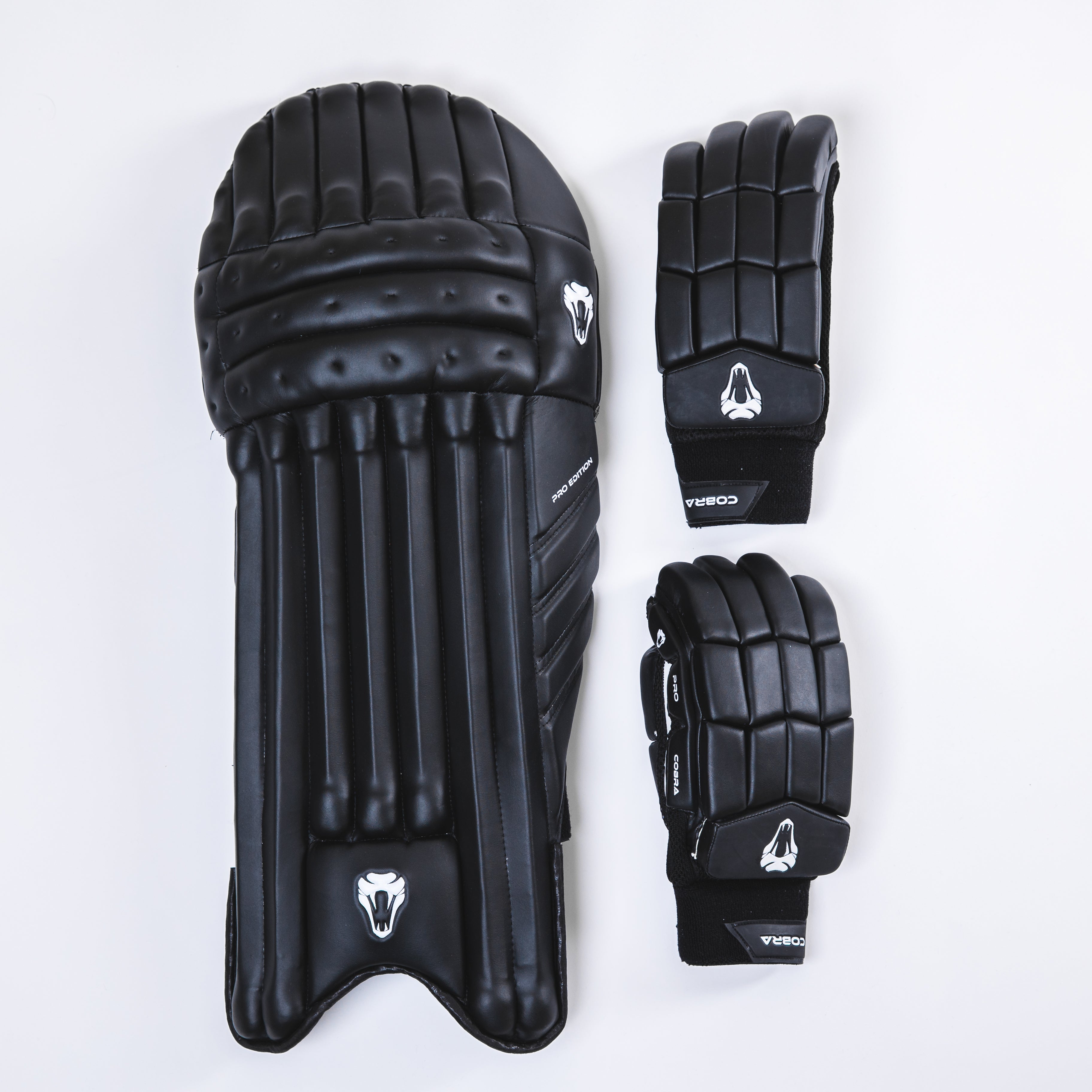 PRO EDITION BLACK PADS & BLACK GLOVES BUNDLE - Cobra Cricket 