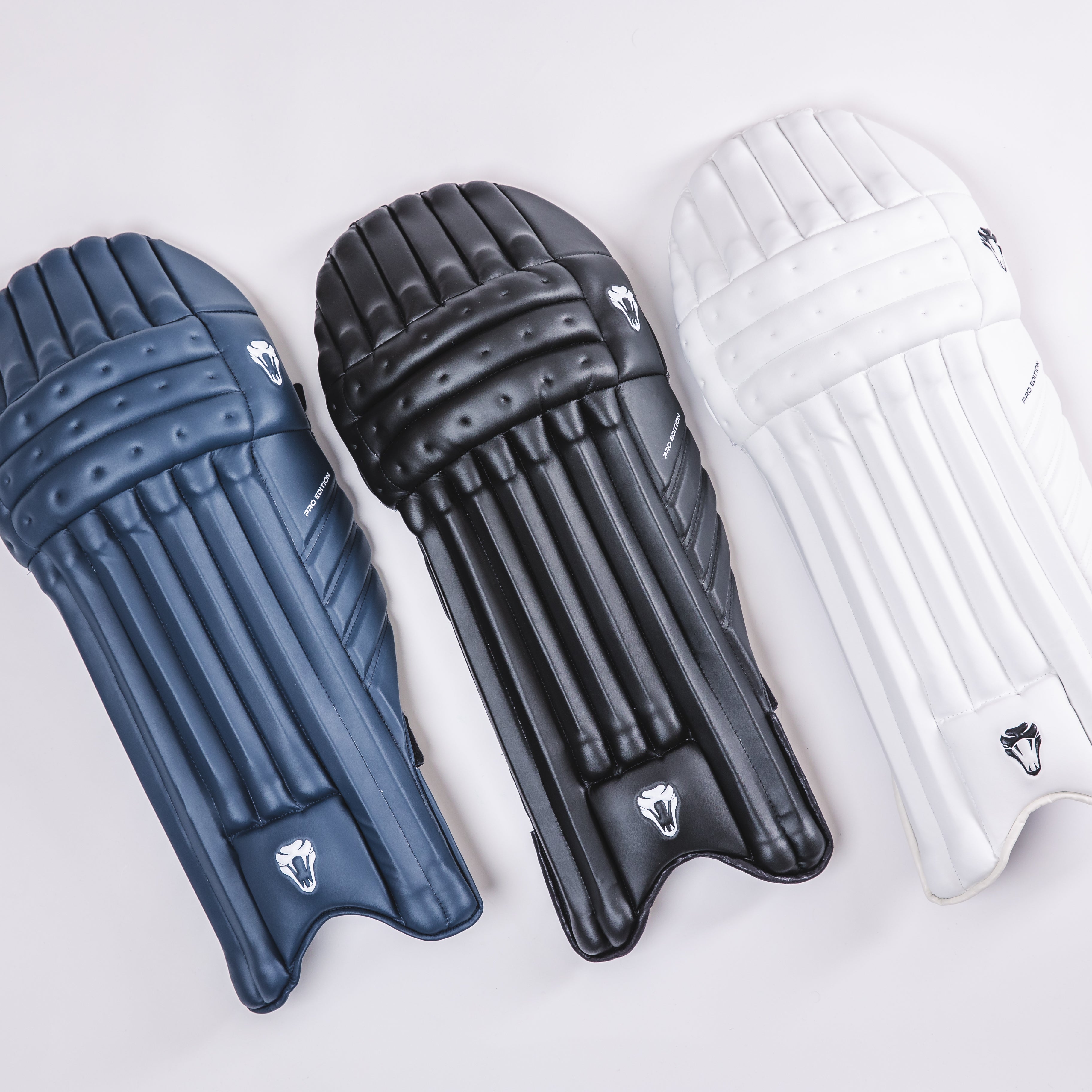 PRO EDITION NAVY PADS & NAVY GLOVES BUNDLE - Cobra Cricket 
