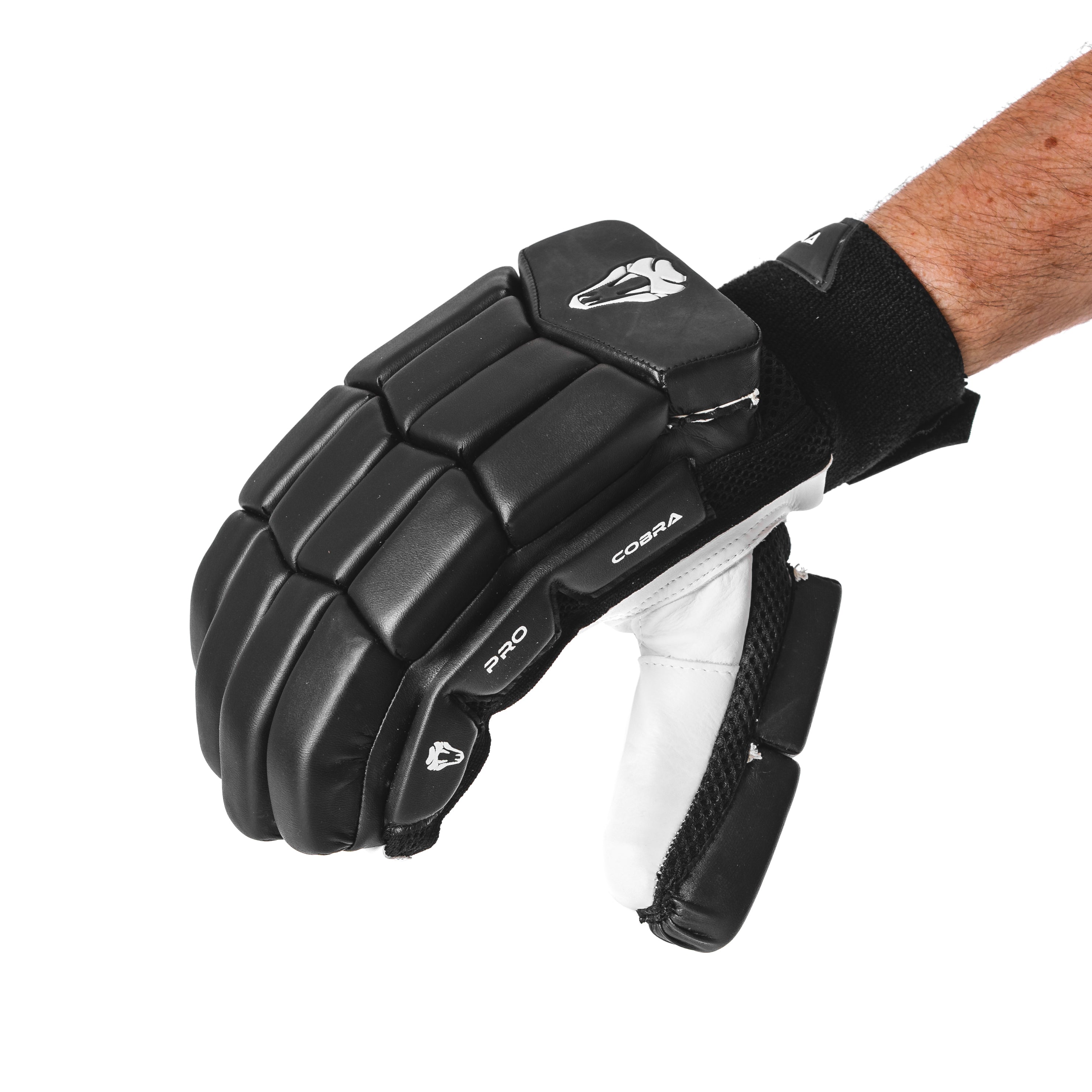 PRO EDITION BLACK PADS & BLACK GLOVES BUNDLE - Cobra Cricket 