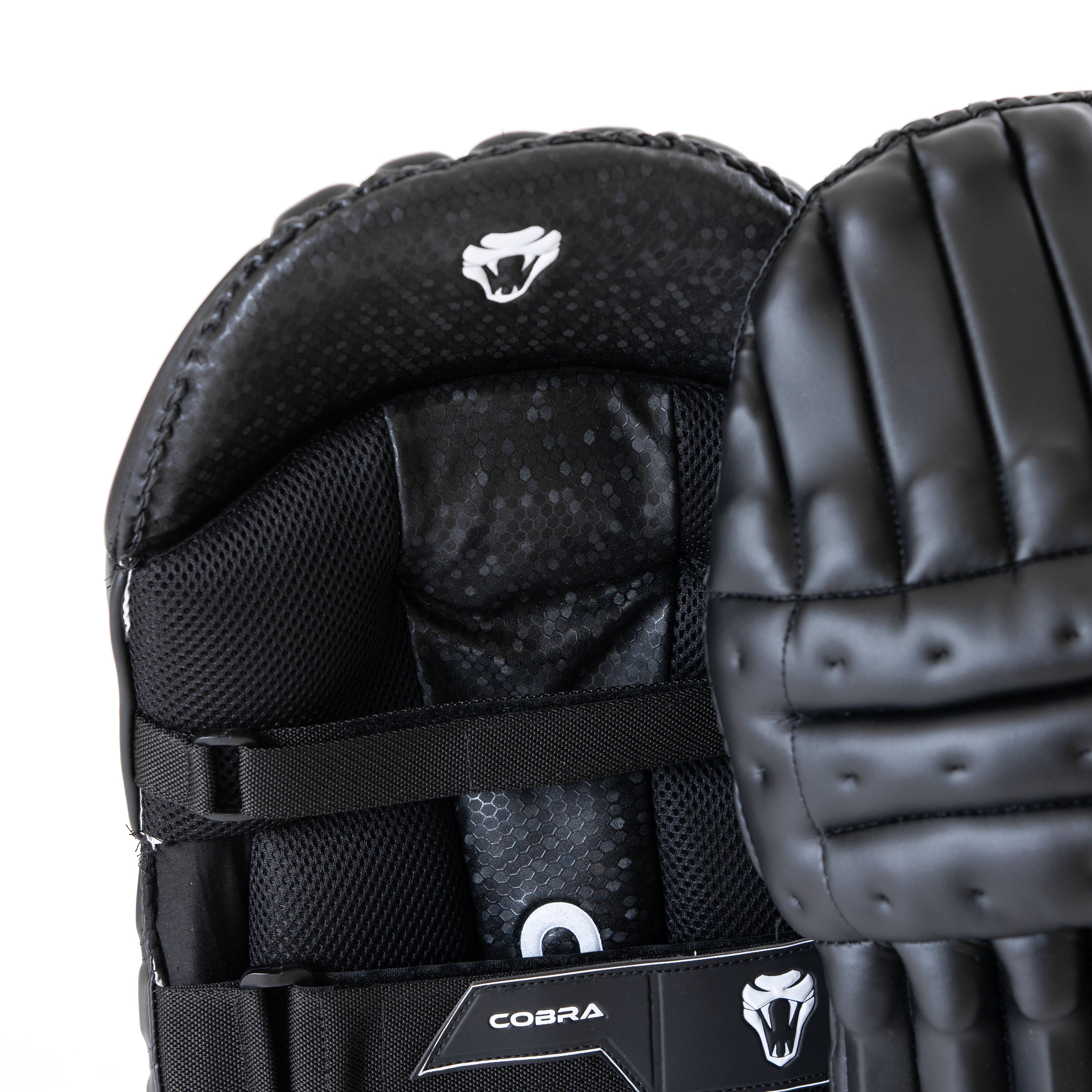 PRO EDITION BLACK PADS & BLACK GLOVES BUNDLE - Cobra Cricket 