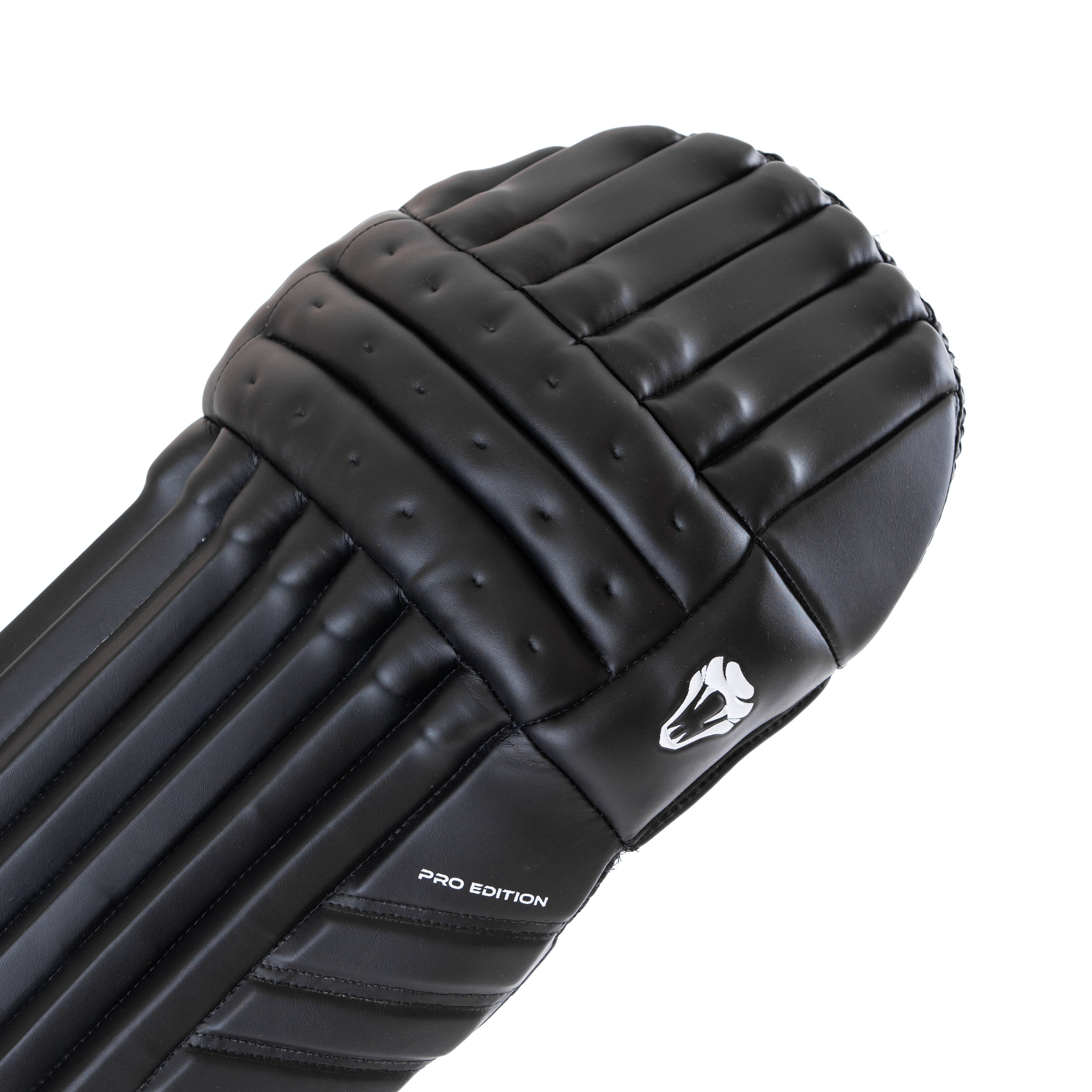 PRO EDITION BLACK PADS & BLACK GLOVES BUNDLE - Cobra Cricket 