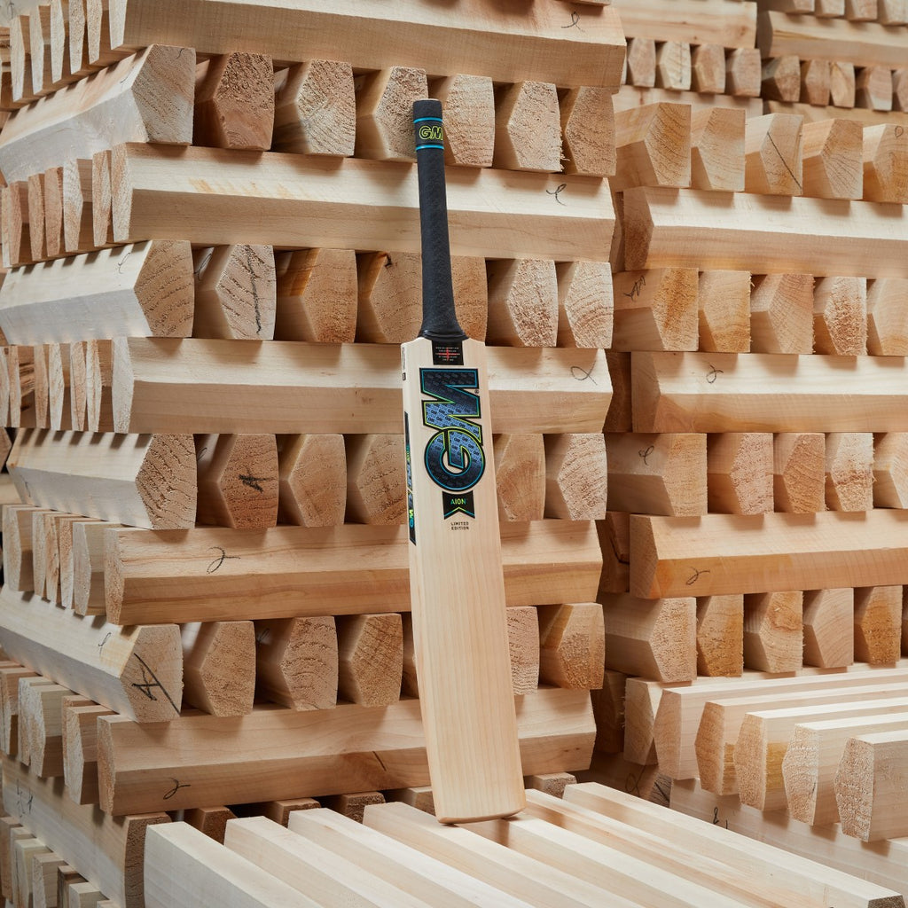 GM AION CRICKET BAT 404  - GRADE 4 ENGLISH WILLOW