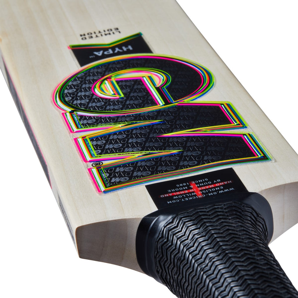 2025  GM HYPA L555 CRICKET BAT 606 - Cobra Cricket 