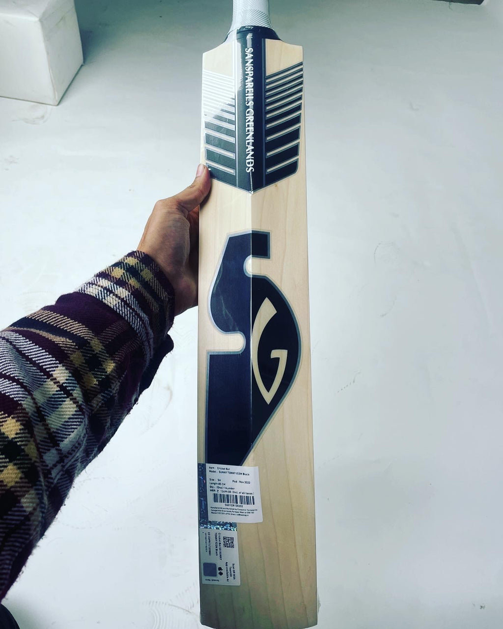 SG Sunny Gold Classic Original LE English Willow Cricket Bat SG Sunny Gold Classic Original LE English Willow Cricket Bat